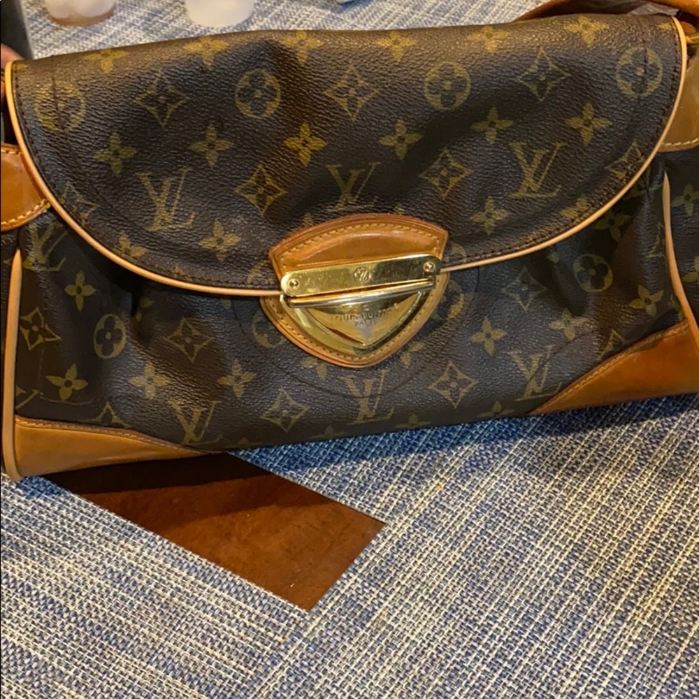 Authentic Louis Vuitton shoulder bag